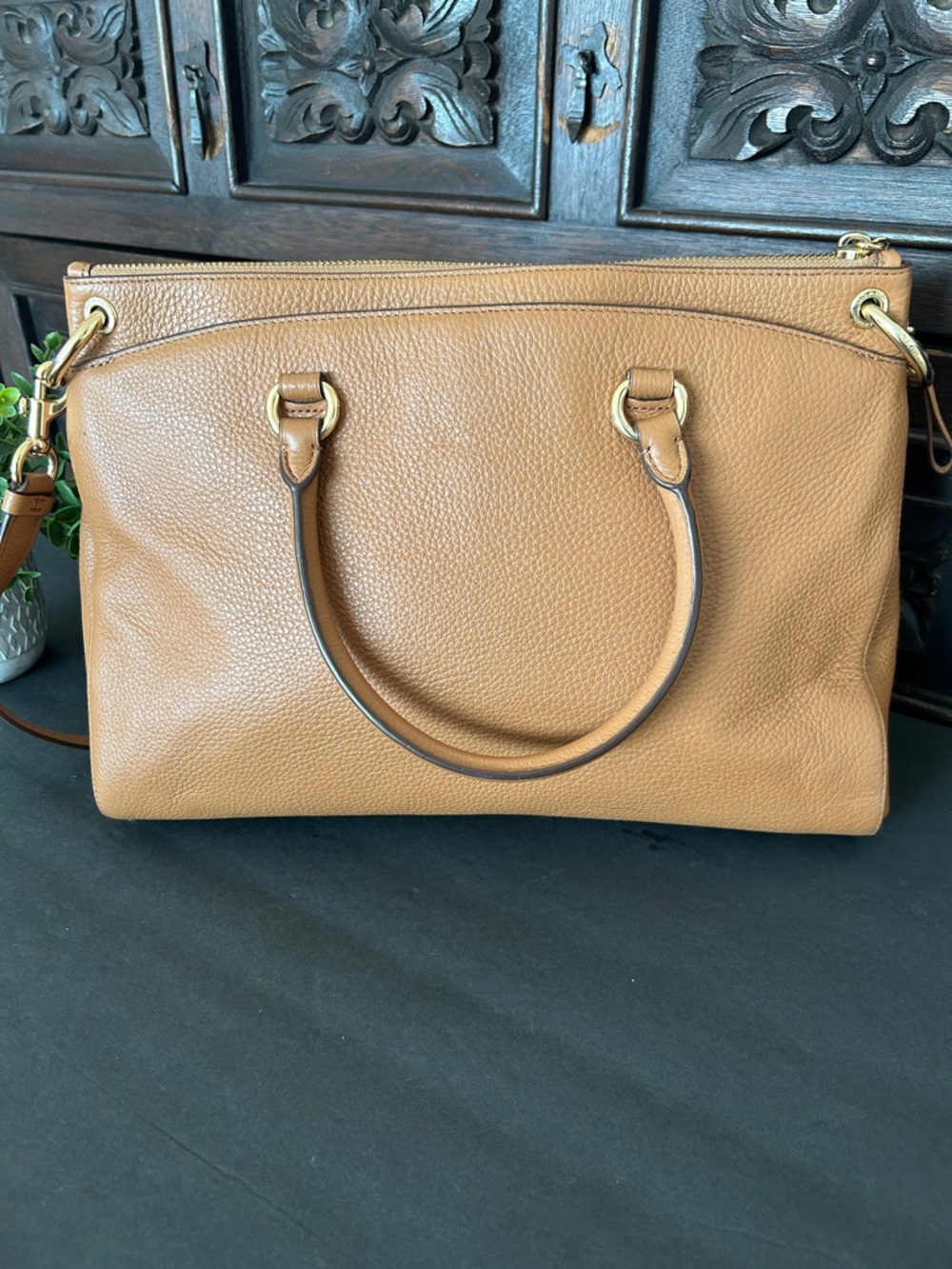 COACH Mia Pebbled Leather Satchel with Gold Hardware and Detachable Strap - Picture 5 of 16